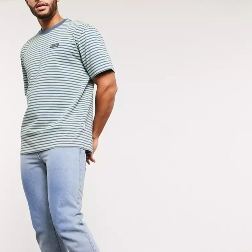 Nicce Riva stripe t-shirt with small logo in blue Size M